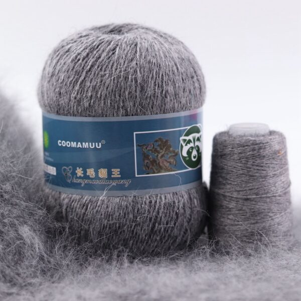 Knitting Soft Cashmere Yarn