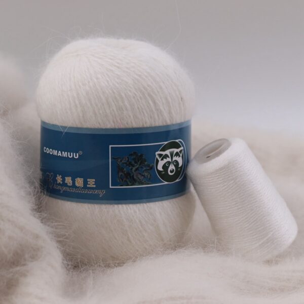 Knitting Soft Cashmere Yarn